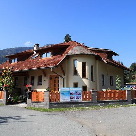Appartementhaus Sabine Kotschach-Mauthen Esterno foto