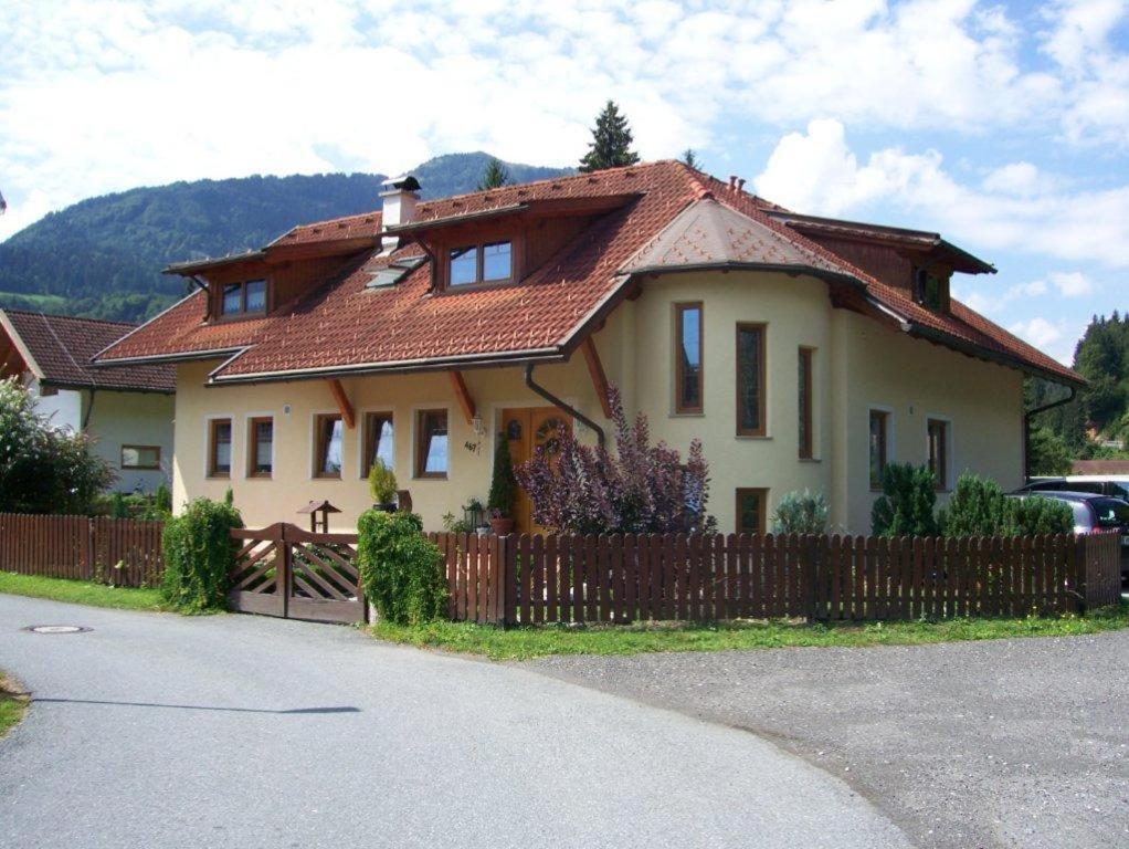 Appartementhaus Sabine Kotschach-Mauthen Esterno foto
